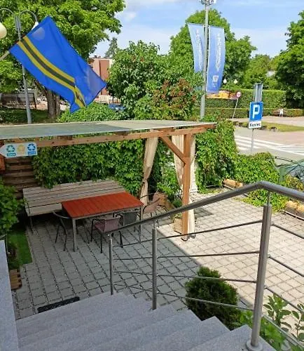 Latarnik *