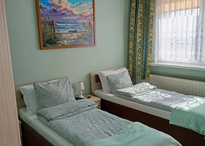 Latarnik Nocleg ze śniadaniem *